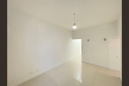 Apartamento para alugar com 62m², 2 quartos e sem vaga