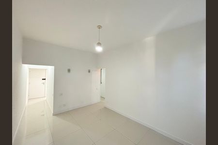 Apartamento para alugar com 62m², 2 quartos e sem vaga