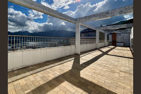 Apartamento para alugar com 62m², 2 quartos e sem vaga