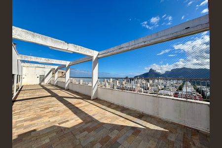 Apartamento para alugar com 62m², 2 quartos e sem vaga