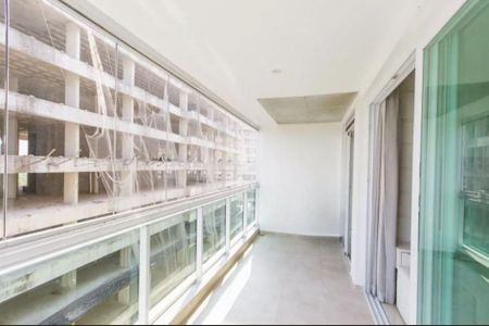 Apartamento à venda com 78m², 2 quartos e 1 vaga