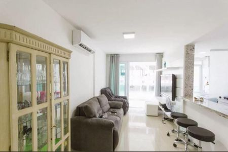 Apartamento à venda com 78m², 2 quartos e 1 vaga
