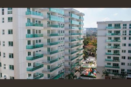 Apartamento à venda com 78m², 2 quartos e 1 vaga