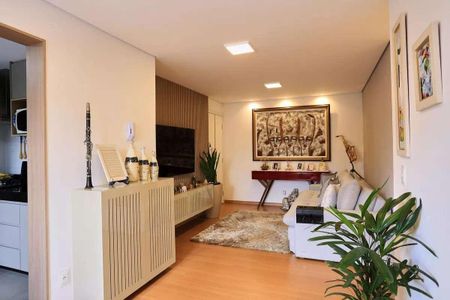 Apartamento à venda com 3 quartos, 73m² em União, Belo Horizonte