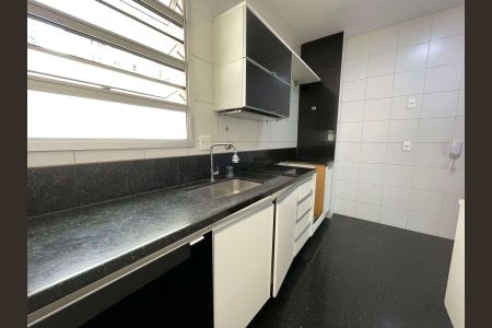 Apartamento à venda com 130m², 4 quartos e 3 vagas
