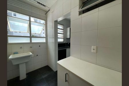 Apartamento à venda com 130m², 4 quartos e 3 vagas