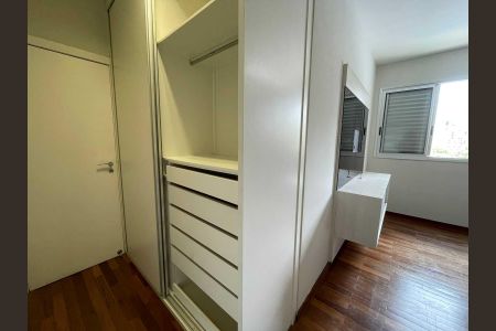 Apartamento à venda com 130m², 4 quartos e 3 vagas