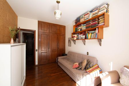 Apartamento à venda com 370m², 4 quartos e 1 vagaQUARTO1