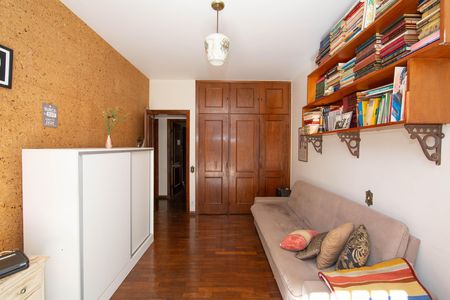 Apartamento à venda com 370m², 4 quartos e 1 vagaQUARTO1