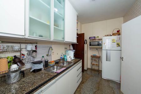 Apartamento à venda com 370m², 4 quartos e 1 vagaCOZINHA
