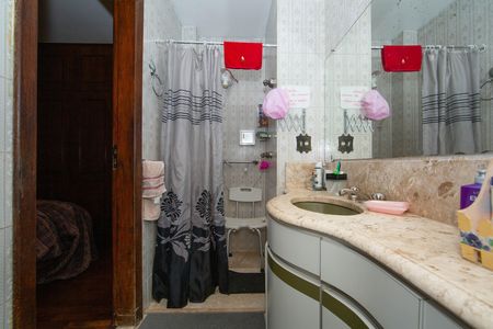 Apartamento à venda com 370m², 4 quartos e 1 vagaBANHEIRO1