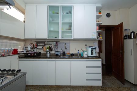 Apartamento à venda com 370m², 4 quartos e 1 vagaCOZINHA