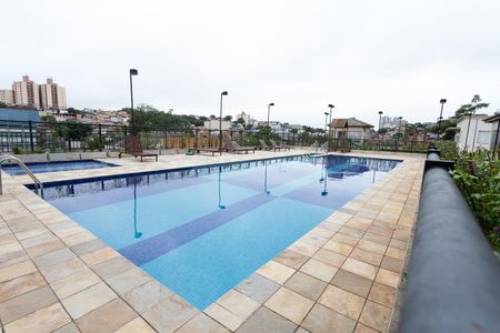 Apartamento para alugar com 55m², 2 quartos e 1 vaga Apartamento para alugar com 55m², 2 quartos e 1 vagaÁrea comum - Piscina