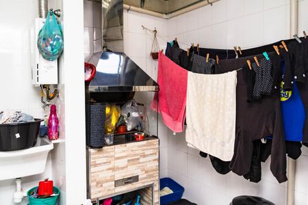 Casa de condomínio à venda com 80m², 3 quartos e 3 vagas