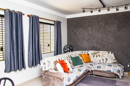 Casa de Condomínio à venda com 3 quartos, 80m² em Vila Lucia, São Paulo