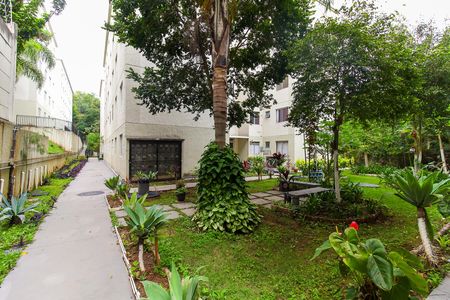 Apartamento para alugar com 39m², 2 quartos e sem vagaÁrea comum