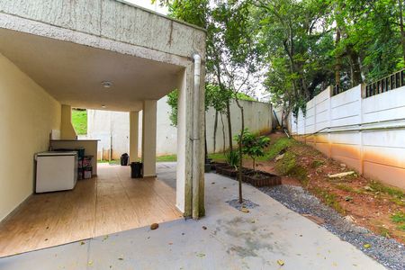 Apartamento para alugar com 39m², 2 quartos e sem vagaÁrea comum - Churrasqueira