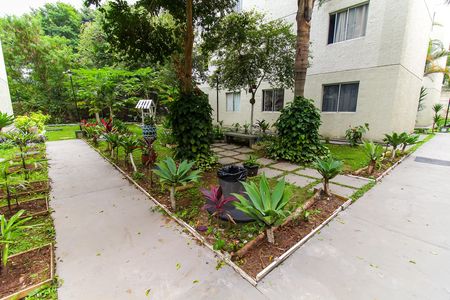 Apartamento para alugar com 39m², 2 quartos e sem vagaÁrea comum