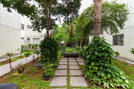 Apartamento para alugar com 39m², 2 quartos e sem vagaÁrea comum
