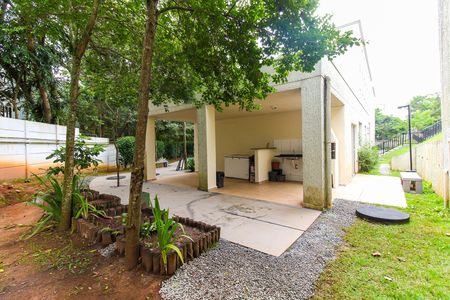 Apartamento para alugar com 39m², 2 quartos e sem vagaÁrea comum - Churrasqueira