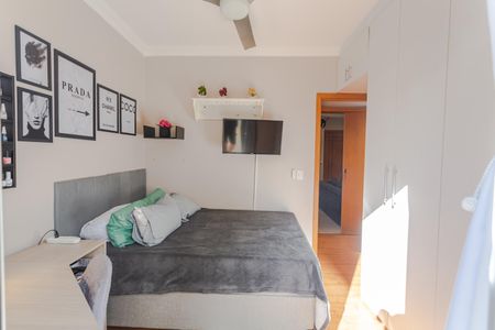 Apartamento para alugar com 227m², 4 quartos e 2 vagas Apartamento para alugar com 227m², 4 quartos e 2 vagasQuarto 2