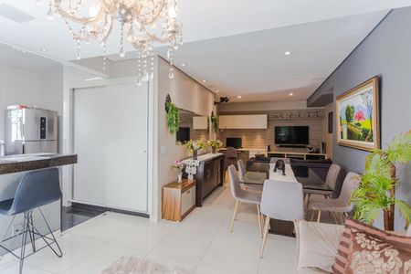 Sala de apartamento para alugar com 4 quartos, 227m² em Santa Efigênia, Belo Horizonte