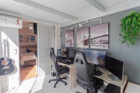 Apartamento para alugar com 227m², 4 quartos e 2 vagas Apartamento para alugar com 227m², 4 quartos e 2 vagasQuarto 4