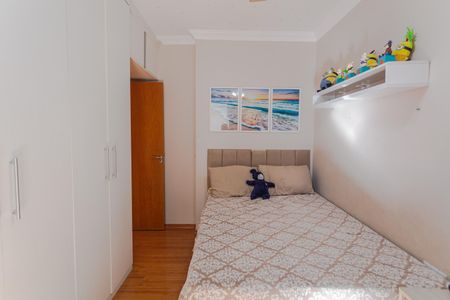 Apartamento para alugar com 227m², 4 quartos e 2 vagas Apartamento para alugar com 227m², 4 quartos e 2 vagasQuarto 3