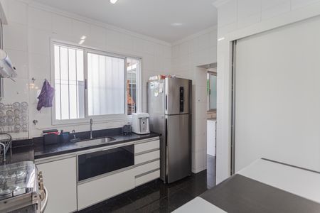Apartamento para alugar com 227m², 4 quartos e 2 vagas Apartamento para alugar com 227m², 4 quartos e 2 vagasCozinha