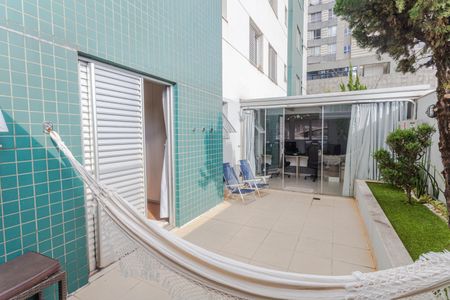 Apartamento para alugar com 227m², 4 quartos e 2 vagas Apartamento para alugar com 227m², 4 quartos e 2 vagasÁrea Privativa