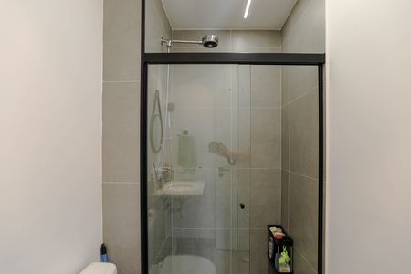 Apartamento para alugar com 74m², 3 quartos e 2 vagas Apartamento para alugar com 74m², 3 quartos e 2 vagasBanheiro