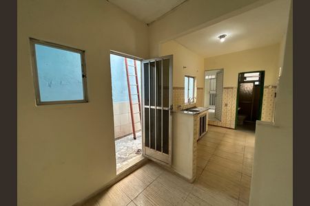 Casa para alugar com 85m², 2 quartos e sem vagaCopa