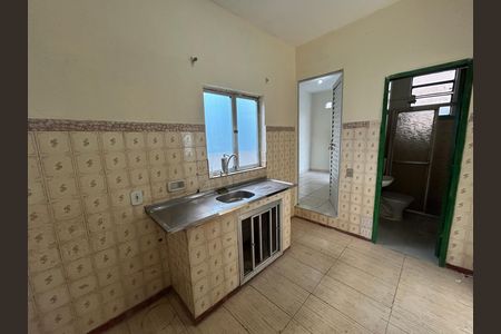 Casa para alugar com 85m², 2 quartos e sem vagaCozinha