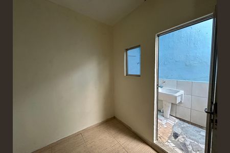 Casa para alugar com 85m², 2 quartos e sem vagaCopa