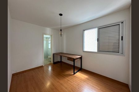 Apartamento à venda com 3 quartos, 85m² em Funcionários, Belo Horizonte
