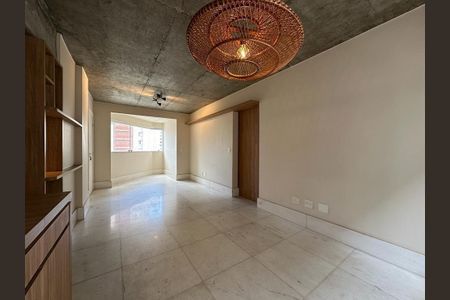 Apartamento à venda com 3 quartos, 85m² em Funcionários, Belo Horizonte