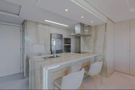 Apartamento à venda com 175m², 3 quartos e 2 vagas