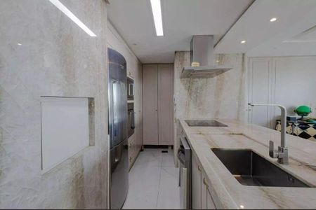 Apartamento à venda com 175m², 3 quartos e 2 vagas