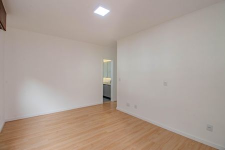 Apartamento à venda com 105m², 3 quartos e 1 vagaSuíte