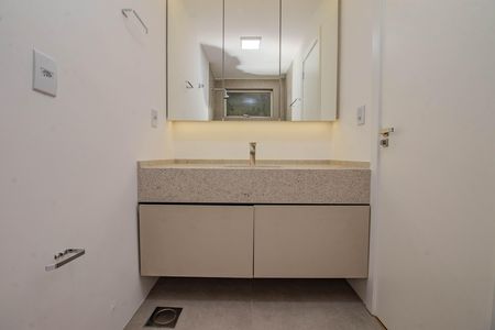Apartamento à venda com 105m², 3 quartos e 1 vagaBanheiro Social