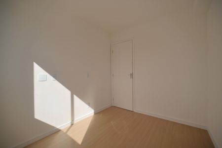 Quarto 2 de apartamento para alugar com 2 quartos, 53m² em Parque Maria Luiza, São Paulo