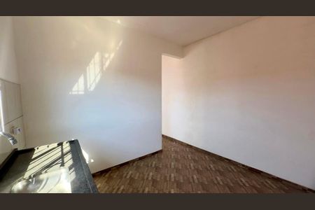 Casa para alugar com 55m², 2 quartos e sem vaga Casa para alugar com 55m², 2 quartos e sem vagaCozinha