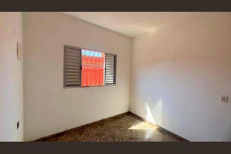 Quarto 1 de casa para alugar com 2 quartos, 55m² em Cidade Soberana, Guarulhos