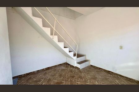 Sala de casa para alugar com 2 quartos, 55m² em Cidade Soberana, Guarulhos