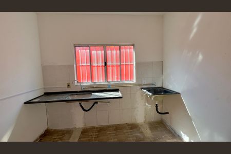 Casa para alugar com 55m², 2 quartos e sem vaga Casa para alugar com 55m², 2 quartos e sem vagaCozinha