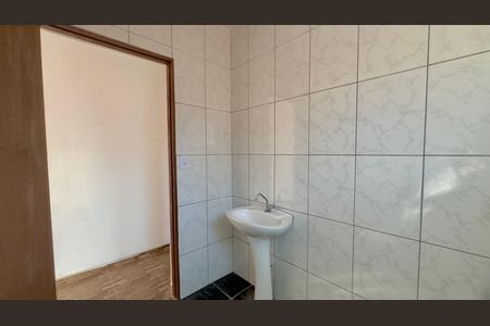 Casa para alugar com 55m², 2 quartos e sem vaga Casa para alugar com 55m², 2 quartos e sem vagaBanheiro