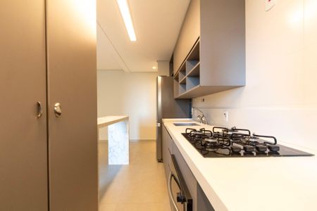 Apartamento para alugar com 69m², 2 quartos e 2 vagas Apartamento para alugar com 69m², 2 quartos e 2 vagasCozinha