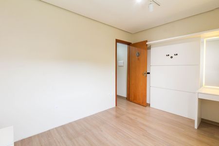 Casa à venda com 107m², 2 quartos e 2 vagasSuíte 2