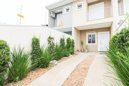 Casa à venda com 107m², 2 quartos e 2 vagasGaragem