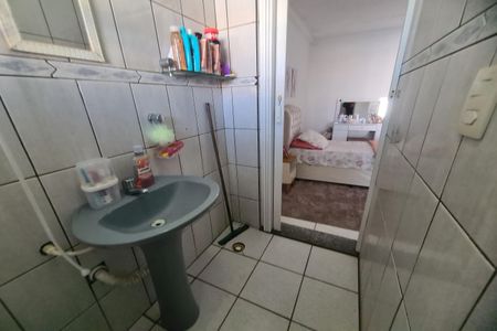 Banheiro da Suíte 1 de casa à venda com 4 quartos, 176m² em Jardim Ipanema(zona Leste), São Paulo